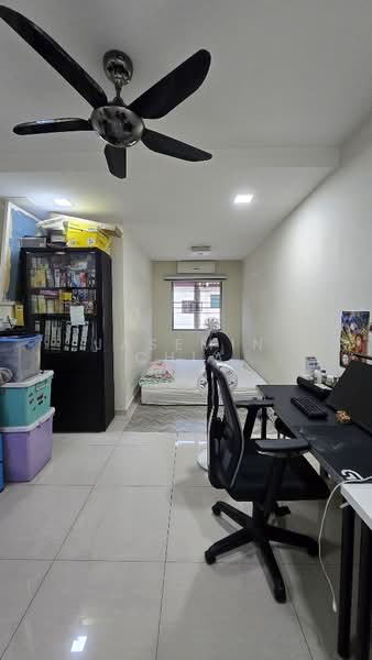 Rumah Teres 2 Tingkat untuk Dijual di Taman Petaling (Kepong) - Jasemin Chia - Study - PropertyGuru.com.my