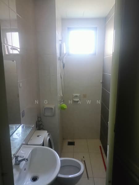 Condominium for Rent at Maple Residence - Ng Shawn - Bathroom - PropertyGuru.com.my