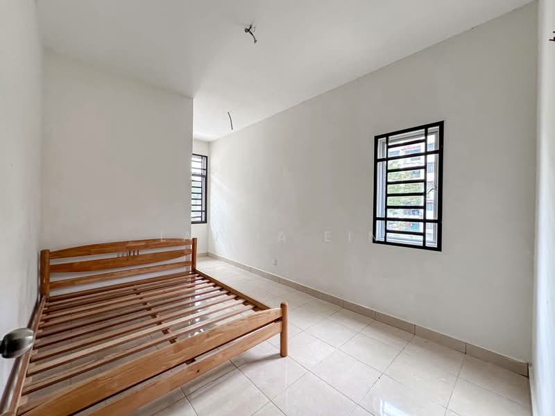Rumah Teres 2 Tingkat untuk Disewa di Rawang (Selangor) - Lau Ia Ein - Bedroom - PropertyGuru.com.my