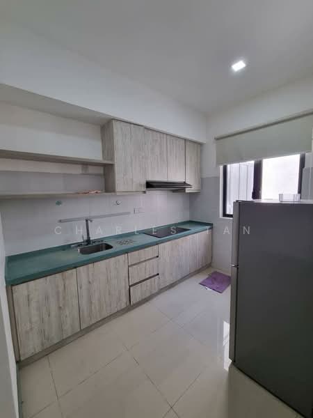 Servis Apartment untuk Dijual di South View - Charles Tan - Kitchen - PropertyGuru.com.my