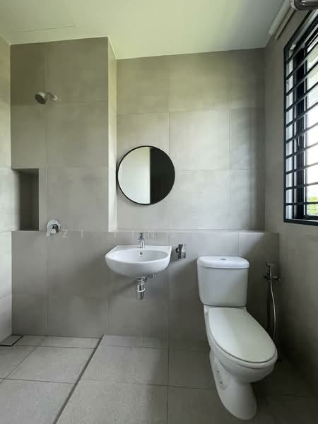 Rumah Teres 2 Tingkat untuk Disewa di Bandar Tropicana Aman (Telok Panglima Garang) - Zi Ying Lee - Bathroom - PropertyGuru.com.my