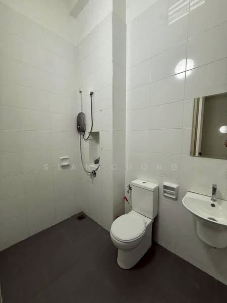 Terraced House for Sale in Johor Bahru (Johor) - Sean Chong - Bathroom - PropertyGuru.com.my