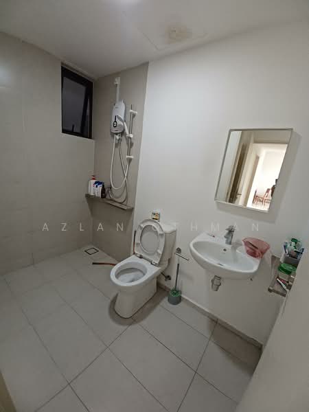 Condominium for Sale at Windows on The Park - Azlan Othman - Bathroom - PropertyGuru.com.my