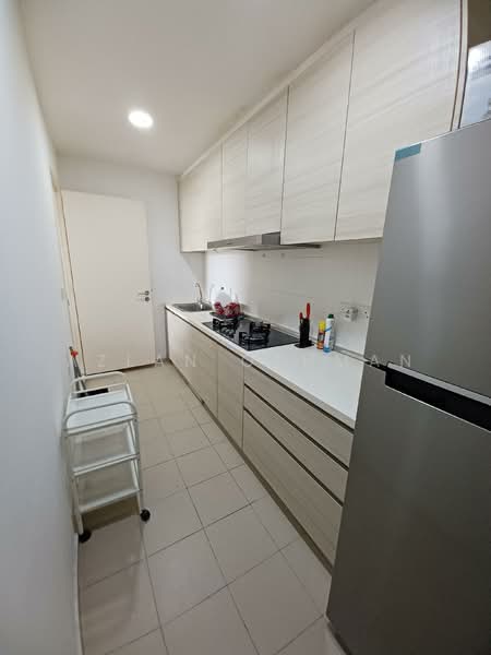 Condominium for Sale at Windows on The Park - Azlan Othman - Kitchen - PropertyGuru.com.my