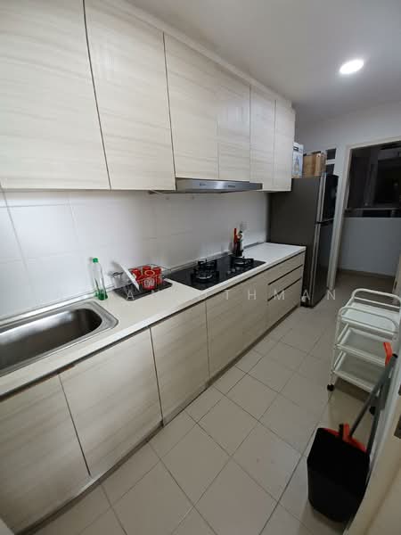 Condominium for Sale at Windows on The Park - Azlan Othman - Kitchen - PropertyGuru.com.my