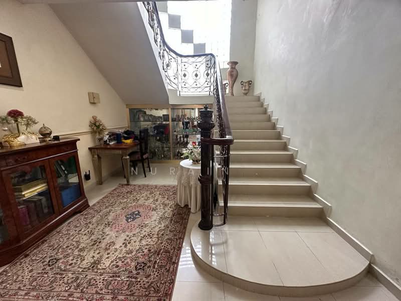 Rumah Banglo untuk Dijual di Seksyen 13 (Shah Alam) - Nurain . - Interior - PropertyGuru.com.my