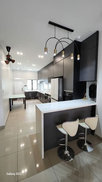 Rumah Teres 2.5 Tingkat untuk Disewa di Dengkil (Selangor) - Sanjay Kumar Sadananthan - Kitchen - PropertyGuru.com.my
