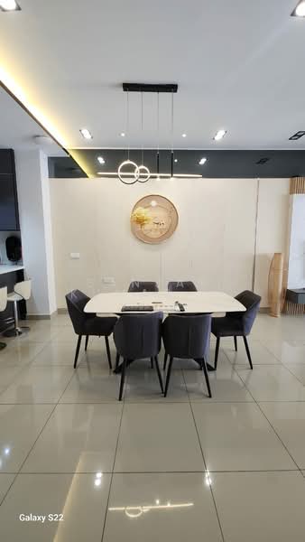 Rumah Teres 2.5 Tingkat untuk Disewa di Dengkil (Selangor) - Sanjay Kumar Sadananthan - Dining Room - PropertyGuru.com.my