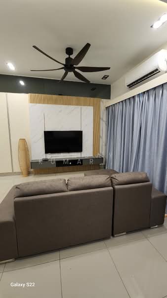 Rumah Teres 2.5 Tingkat untuk Disewa di Dengkil (Selangor) - Sanjay Kumar Sadananthan - Living Room - PropertyGuru.com.my