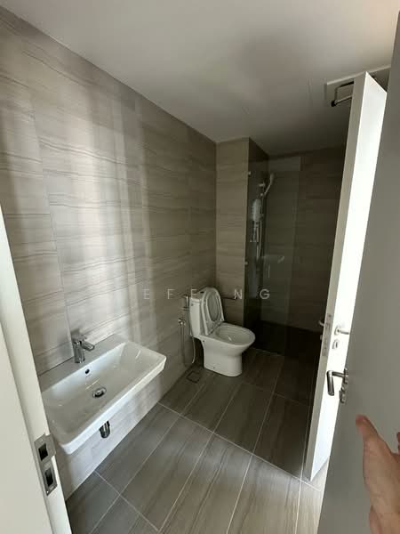 Service Residence for Rent at BeCentral @ i-City - Jeff Ng - Bathroom - PropertyGuru.com.my