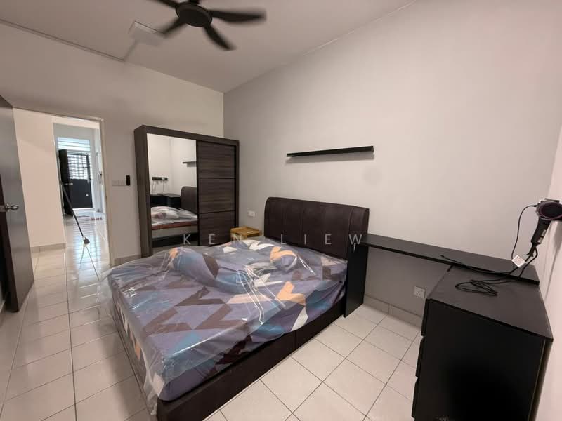 Rumah Bandar untuk Disewa di Bandar Putra (Kulai) - Ken Liew - Bedroom - PropertyGuru.com.my