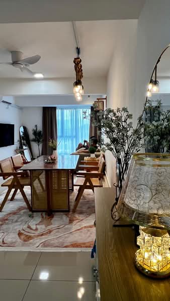 Condominium for Rent at Avia Plus, Bandar Country Homes - Kam Tong - Living Room - PropertyGuru.com.my