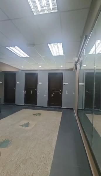 Shop / Office for Sale in Taman Impian Emas (Skudai) - Michelle He - Corridor - PropertyGuru.com.my