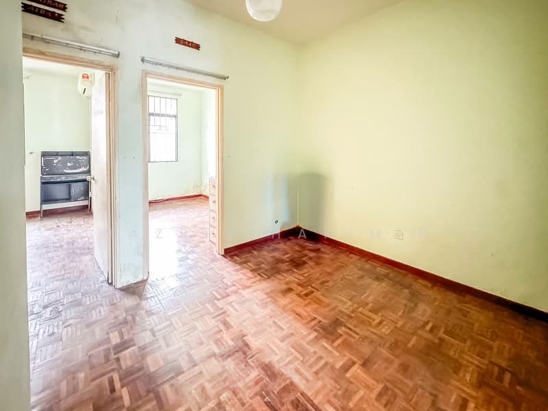 2-storey Terraced House for Sale in Bandar Country Homes (Rawang) - Nazrin Hakimin - Interior - PropertyGuru.com.my