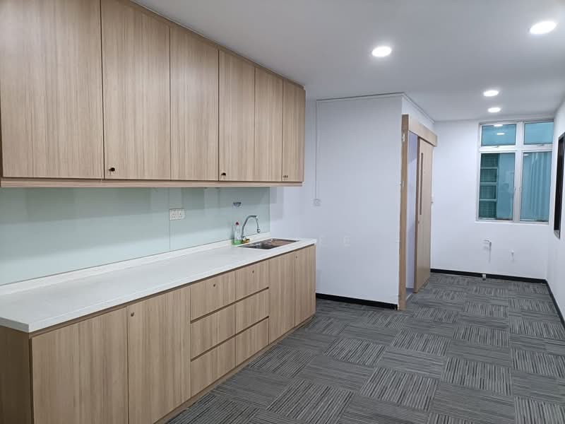 Office for Rent in Taman Desa Tebrau (Tebrau) - Jaz Lee - Kitchen - PropertyGuru.com.my