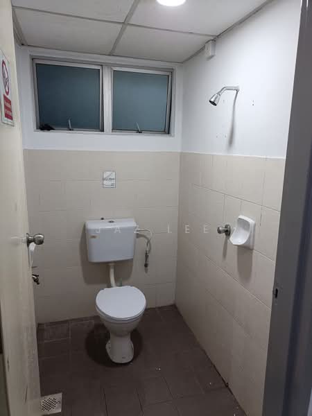 Office for Rent in Taman Desa Tebrau (Tebrau) - Jaz Lee - Bathroom - PropertyGuru.com.my