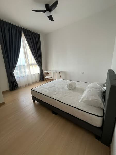 Servis Apartment untuk Disewa di BeCentral @ i-City - Jeff Ng - Bedroom - PropertyGuru.com.my