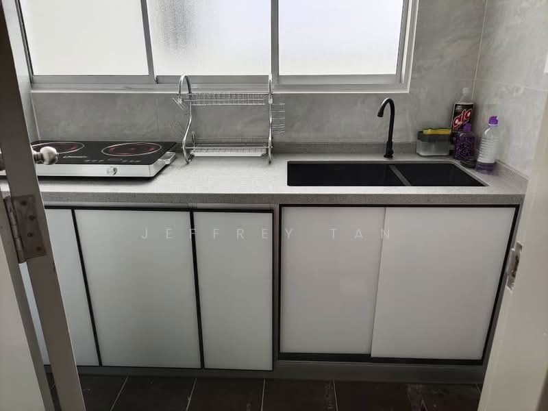Service Residence for Rent at SkyLake Residence - Jeffrey Tan - Kitchen - PropertyGuru.com.my
