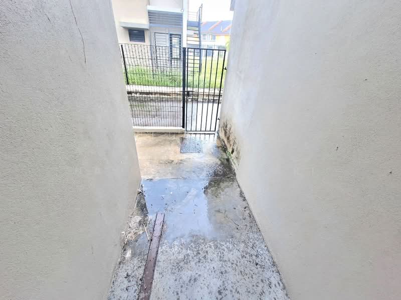 2-storey Terraced House for Sale in Banting (Selangor) - Najibah Sahari - PropertyGuru.com.my