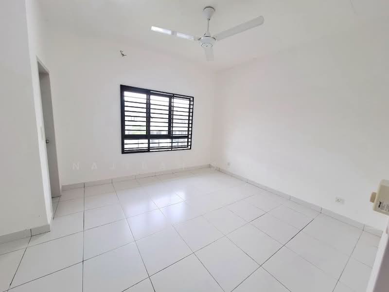 2-storey Terraced House for Sale in Banting (Selangor) - Najibah Sahari - PropertyGuru.com.my