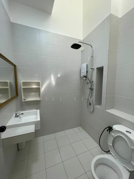 Rumah Teres 2 Tingkat untuk Disewa di Eco Grandeur (Puncak Alam) - Bill Lim - Bathroom - PropertyGuru.com.my