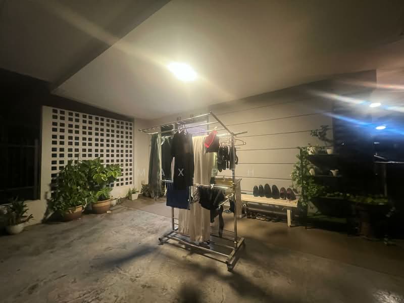 Rumah Teres untuk Disewa di Shah Alam (Selangor) - Max Peh - Exterior - PropertyGuru.com.my