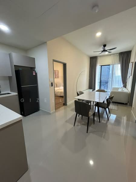 Service Residence for Rent at 8th & Stellar - Gizelle Chen - Kitchen - PropertyGuru.com.my