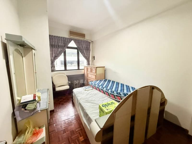 Pangsapuri untuk Dijual di Penhill Apartment (Pangsapuri Pinang) - Ronald Ng - Bedroom - PropertyGuru.com.my