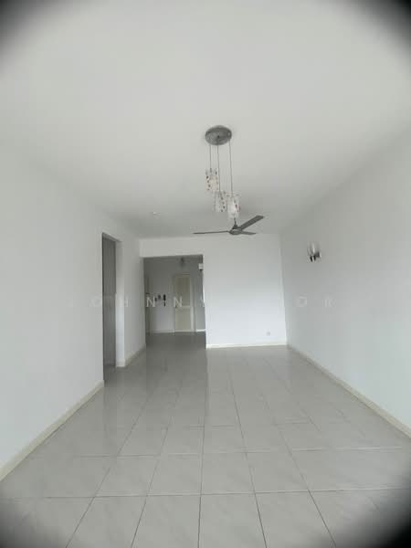 Kondominium untuk Disewa di Seri Maya Condominium - Johnny Khor - Living Room - PropertyGuru.com.my