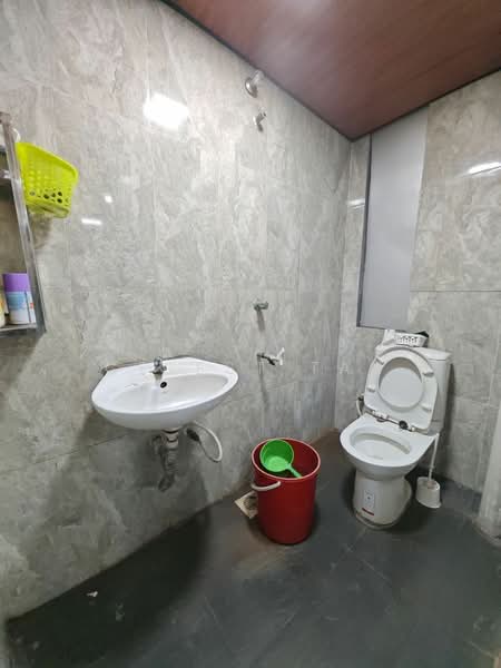 Factory for Rent in Taman Desa Cemerlang (Ulu Tiram) - Celest Tan - PropertyGuru.com.my