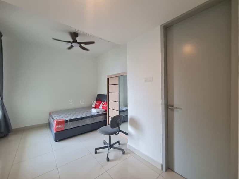 Kondominium untuk Dijual di Tropicana Bay Residences - Scott Saw - Bedroom - PropertyGuru.com.my