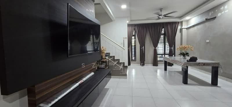 Rumah Teres 2 Tingkat untuk Dijual di Taman Pulai Hijauan (Skudai) - Sze Lee - Living Room - PropertyGuru.com.my