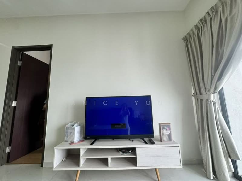 Kondominium untuk Disewa di Amberside @ Country Garden Danga Bay - Janice Yong - Living Room - PropertyGuru.com.my