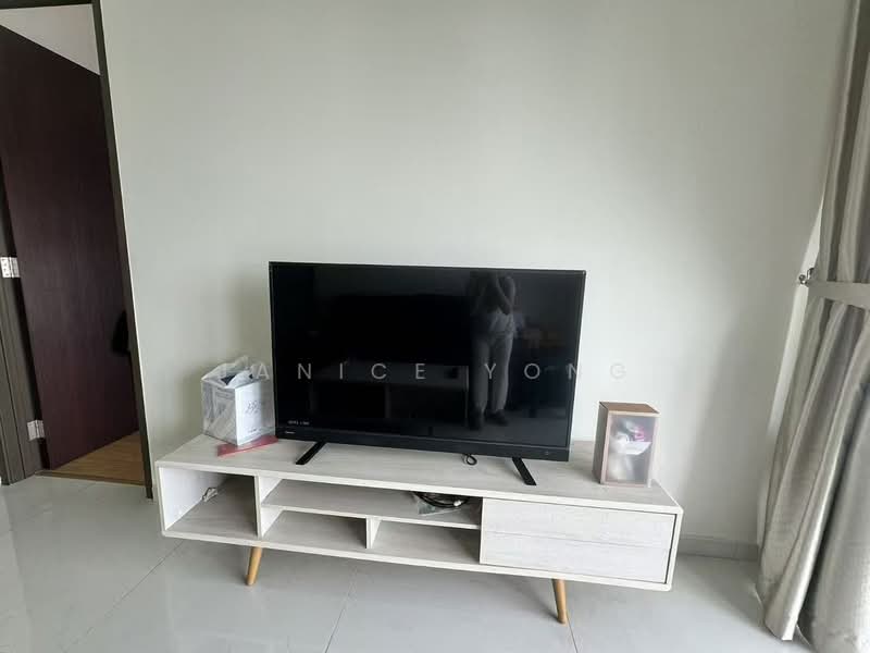 Kondominium untuk Disewa di Amberside @ Country Garden Danga Bay - Janice Yong - Living Room - PropertyGuru.com.my