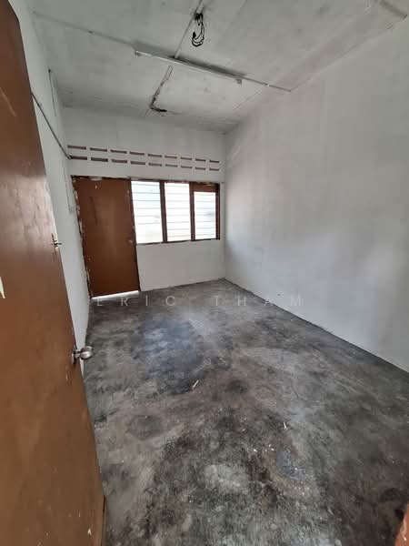 Shop / Office for Sale in Taman Tenaga (Cheras) - Eric Tham - Interior - PropertyGuru.com.my