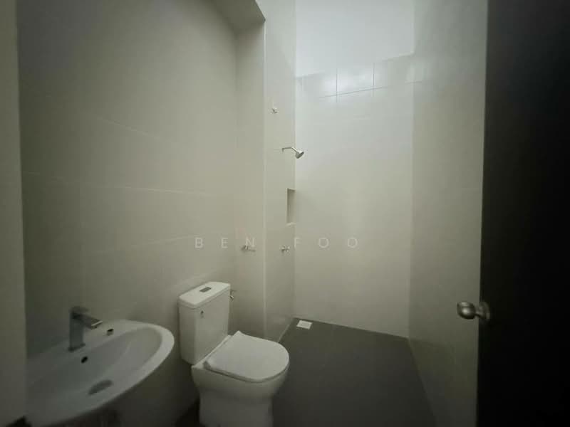 Cluster House for Sale in Eco Botanic (Iskandar Puteri (Nusajaya)) - Ben Foo - Bathroom - PropertyGuru.com.my