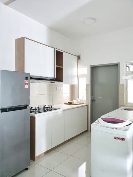Servis Apartment untuk Disewa di TR Residence - Justin Soh - Kitchen - PropertyGuru.com.my