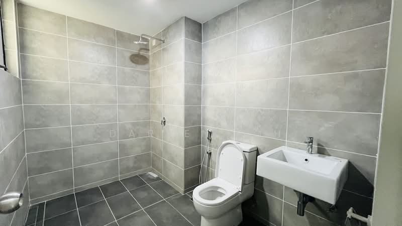 Service Residence for Sale at Serviced Residence @ The Louvre @ Country Heights - Darren Toh - Bathroom - PropertyGuru.com.my