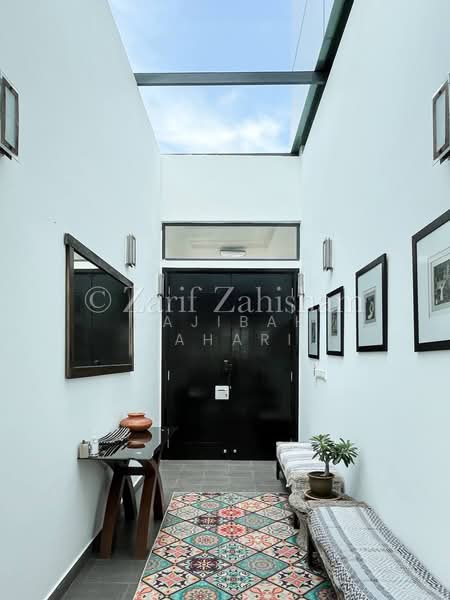 Rumah Banglo untuk Dijual di Seri Kembangan (Selangor) - Najibah Sahari - Entrance - PropertyGuru.com.my