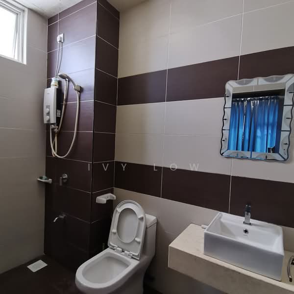 Condominium for Rent at M Condominium @ Larkin - Ivy Low - Bathroom - PropertyGuru.com.my