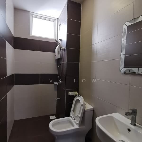 Condominium for Rent at M Condominium @ Larkin - Ivy Low - Bathroom - PropertyGuru.com.my