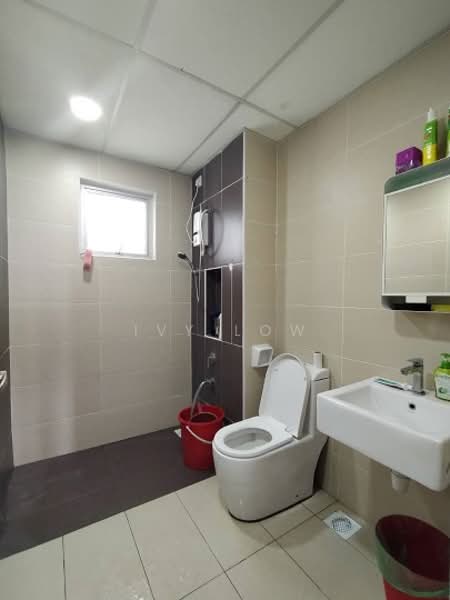 Service Residence for Rent at D'Tasek Residences (Tasek Impian) - Ivy Low - Bathroom - PropertyGuru.com.my