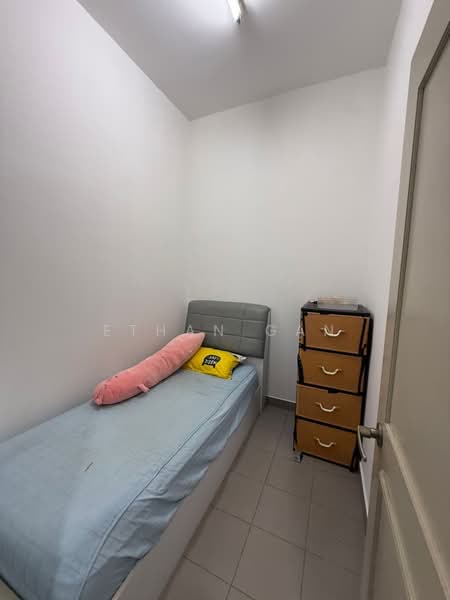 Cluster House for Rent in Taman Gaya (Ulu Tiram) - Ethan Gan - Bedroom - PropertyGuru.com.my