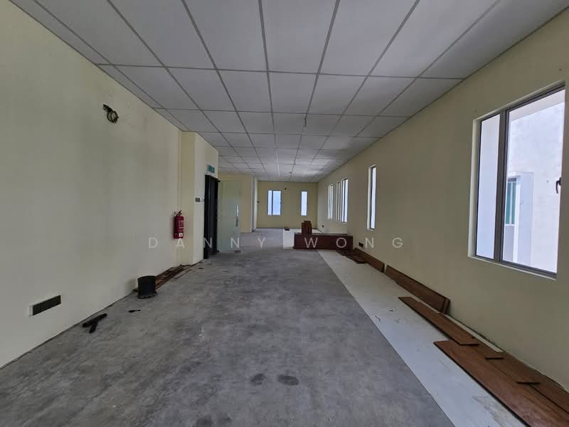 Kedai untuk Dijual di Bukit Beruntung (Selangor) - Danny Wong - Interior - PropertyGuru.com.my