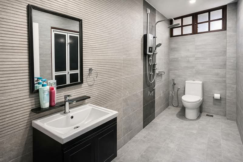 Rumah Banglo untuk Dijual di Seksyen 9 (Shah Alam) - Zaty Jasmin - Bathroom - PropertyGuru.com.my