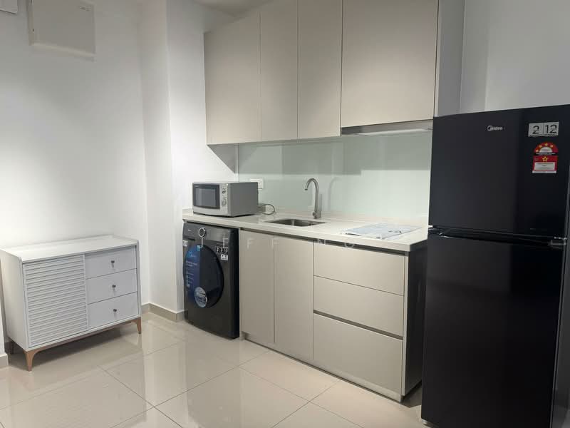 Service Residence for Rent at BeCentral @ i-City - Jeff Ng - Kitchen - PropertyGuru.com.my