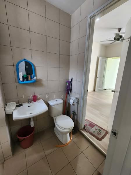 2.5-storey Terraced House for Sale in Bandar Botanic (Klang) - Tabris Wong - Bathroom - PropertyGuru.com.my