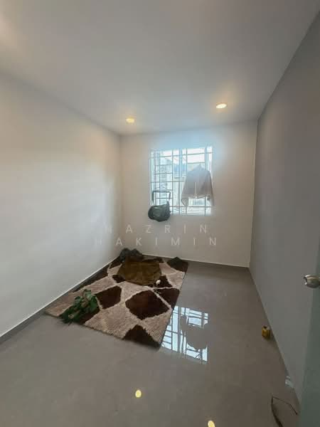 Rumah Teres 2 Tingkat untuk Dijual di Taman Tuanku Ampuan Najihah (Sungai Gadut) - Nazrin Hakimin - Interior - PropertyGuru.com.my