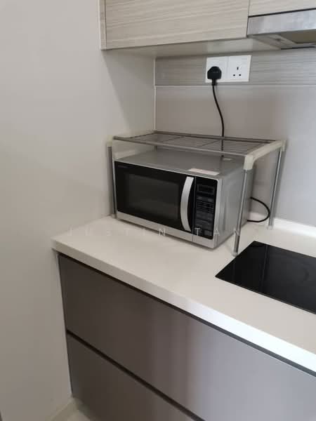 Service Residence for Rent at Emira Residence - Justin Tan - Kitchen - PropertyGuru.com.my