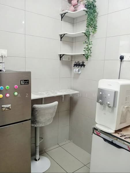 Service Residence for Rent at Conezion Residences - Azizirrahim . - Kitchen - PropertyGuru.com.my